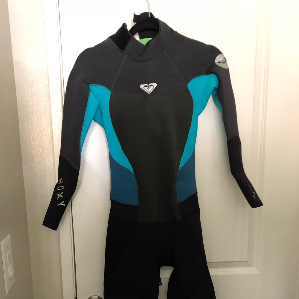 NWT wetsuit